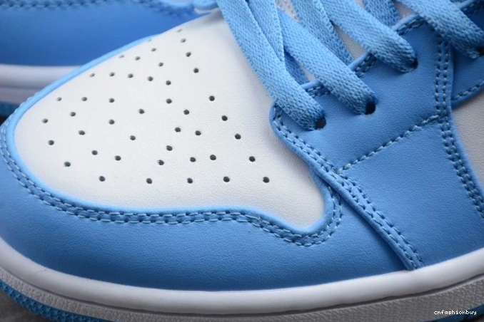 Jordan Low (W) 1 Air AO9944-441 UNC 1114